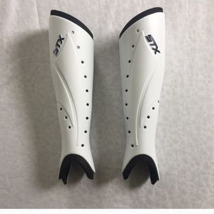 Field hockey shin guards